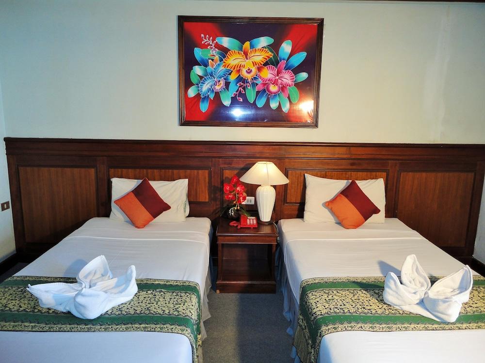 La Moon At Phuket - Sha Extra Plus Екстер'єр фото